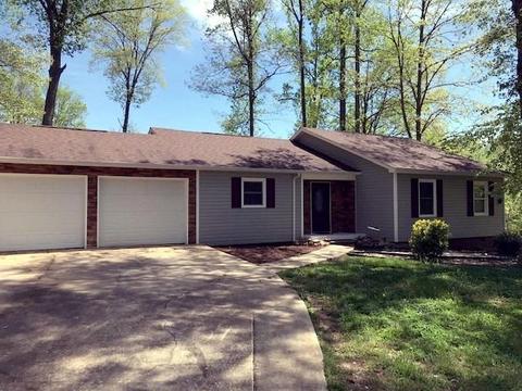 972 Tangle Dr, Hickory, NC 28602 photo 3