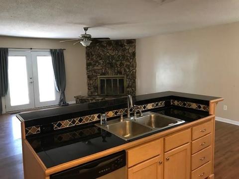 972 Tangle Dr, Hickory, NC 28602 photo 8