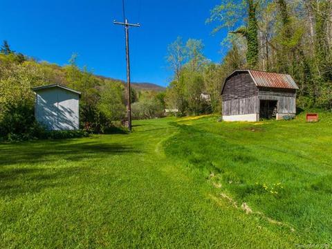 73 Rocky Fork Rd, Fairview, NC 28730 photo 37