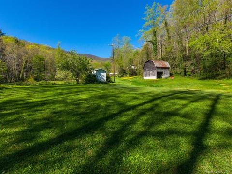73 Rocky Fork Rd, Fairview, NC 28730 photo 38