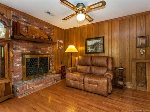 73 Rocky Fork Rd, Fairview, NC 28730 photo 7