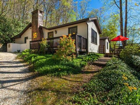 73 Rocky Fork Rd, Fairview, NC 28730 photo 1