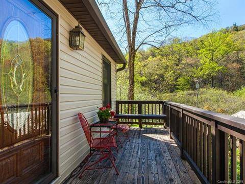 73 Rocky Fork Rd, Fairview, NC 28730 photo 4