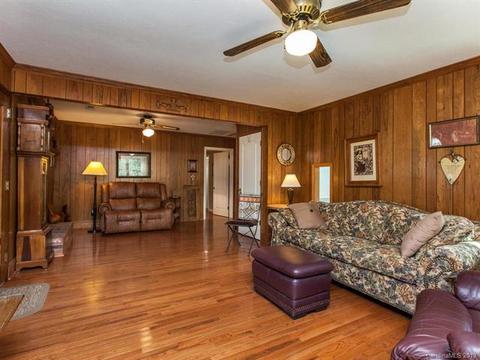 73 Rocky Fork Rd, Fairview, NC 28730 photo 8