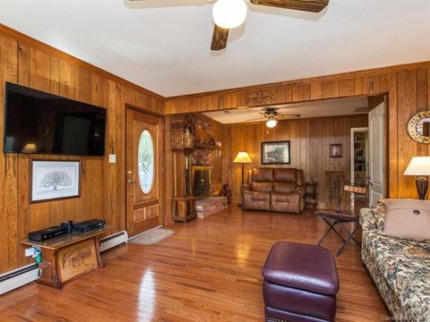 73 Rocky Fork Rd, Fairview, NC 28730 photo 6