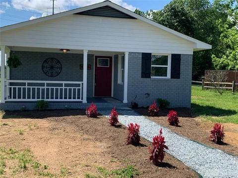 4905 Hampton Meadows Rd, Monroe, NC 28110 photo 2