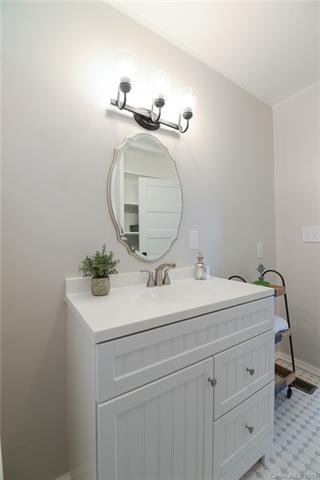 2 Thomson Ave, Canton, NC 28716 photo 14
