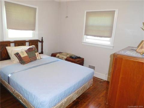 123 Pine St, Morganton, NC 28655 photo 12