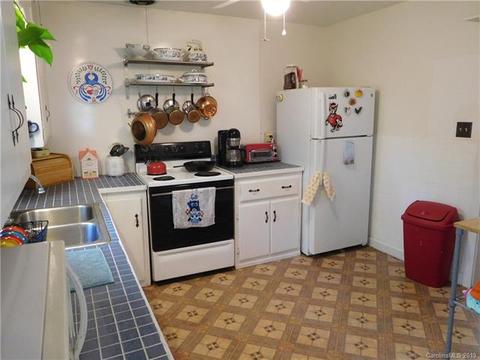 123 Pine St, Morganton, NC 28655 photo 9