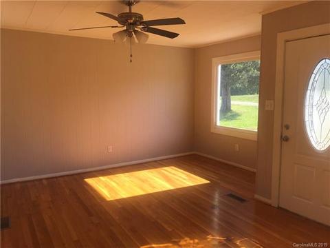 105 Williams Dr, Morganton, NC 28655 photo 9