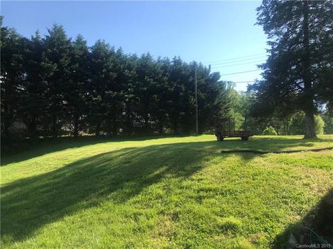 105 Williams Dr, Morganton, NC 28655 photo 6