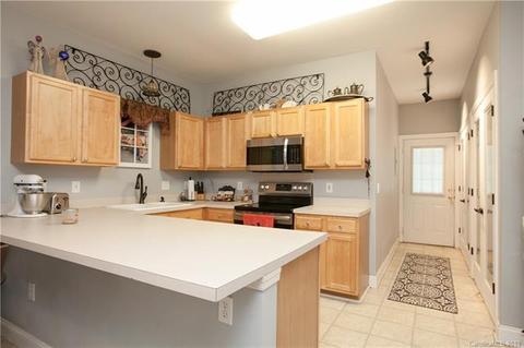21708 Aftonshire Dr, Cornelius, NC 28031 photo 6