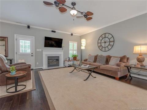 21012 Entrada Dr, Cornelius, NC 28031 photo 6