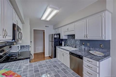 20407 Harborgate Ct #405, Cornelius, NC 28031 photo 15