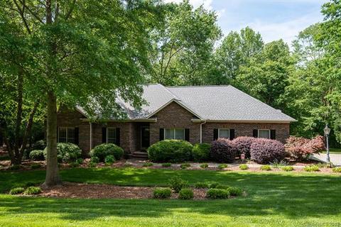 5468 Ashbury Ln, Davidson, NC 28036 photo 1