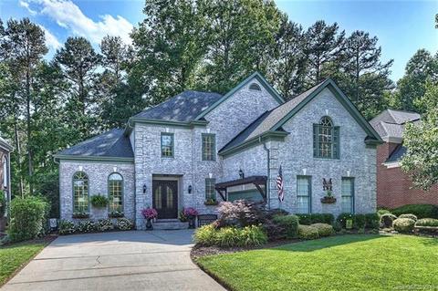18523 Dembridge Dr, Davidson, NC 28036 photo 1