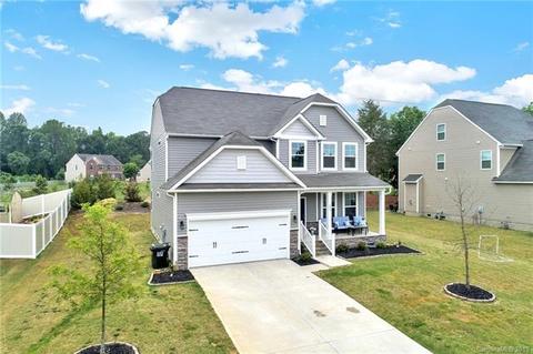 282 Hydrangea Dr, Clover, SC 29710 photo 1