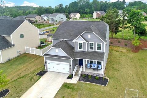 282 Hydrangea Dr, Clover, SC 29710 photo 2
