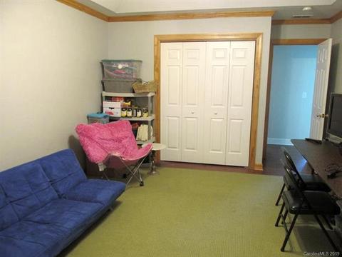 37 Old Rogers Ln, Sylva, NC 28779 photo 19