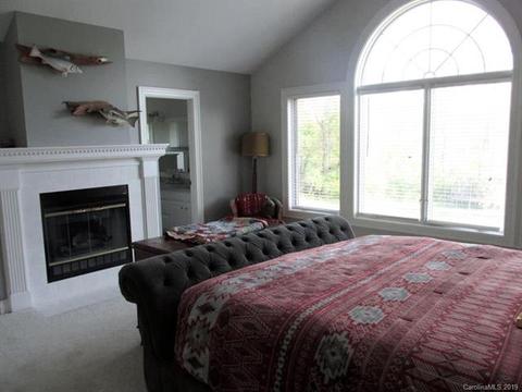 37 Old Rogers Ln, Sylva, NC 28779 photo 13