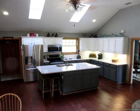 37 Old Rogers Ln, Sylva, NC 28779 photo 11