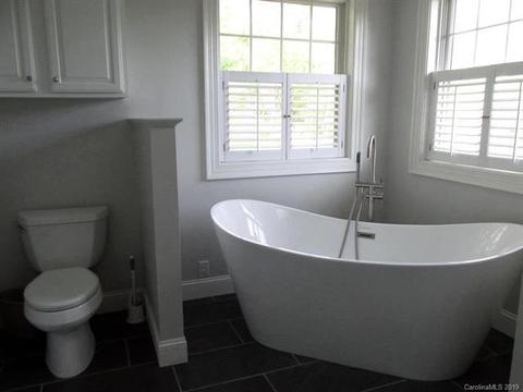 37 Old Rogers Ln, Sylva, NC 28779 photo 15