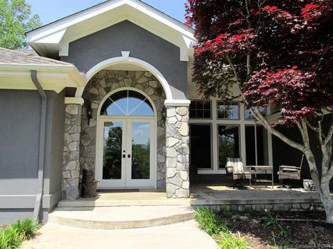 37 Old Rogers Ln, Sylva, NC 28779 photo 2