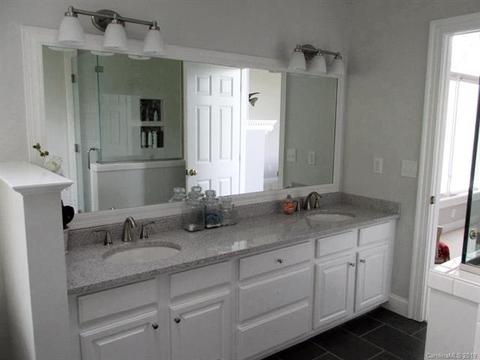 37 Old Rogers Ln, Sylva, NC 28779 photo 14