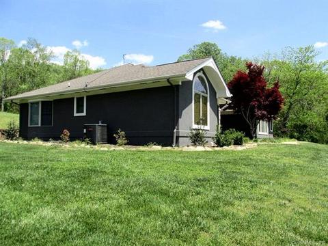 37 Old Rogers Ln, Sylva, NC 28779 photo 5