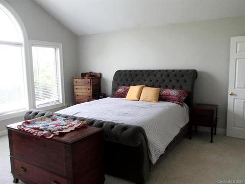 37 Old Rogers Ln, Sylva, NC 28779 photo 16