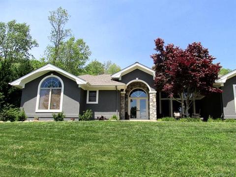 37 Old Rogers Ln, Sylva, NC 28779 photo 4