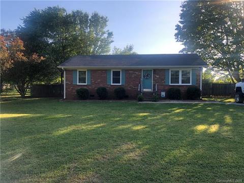 720 Edgehill Dr, Monroe, NC 28110 photo 1