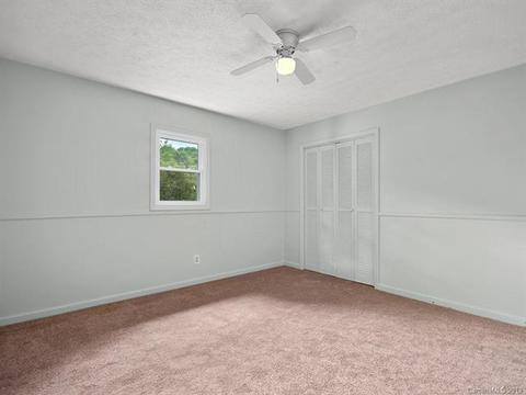 2027 Old Clyde Rd, Clyde, NC 28721 photo 12