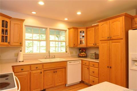2346 Manus Chapel Rd, Mill Spring, NC 28756 photo 12