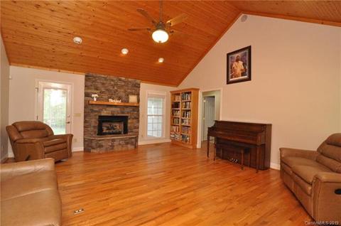 2346 Manus Chapel Rd, Mill Spring, NC 28756 photo 9