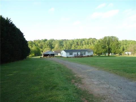 744 Spring Pointe Dr, Stony Point, NC 28678 photo 2