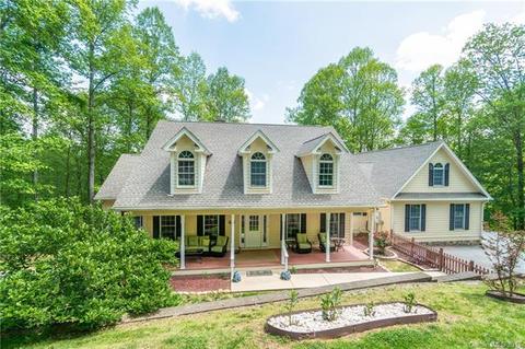132 Eagle Ridge Rd, Sylva, NC 28779 photo 1