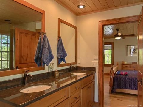 123 Fox Tower Rd, Brevard, NC 28712 photo 12