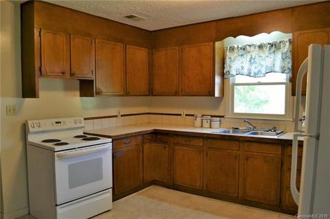 127 Walker Rd, Morganton, NC 28655 photo 6