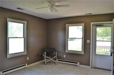 127 Walker Rd, Morganton, NC 28655 photo 5