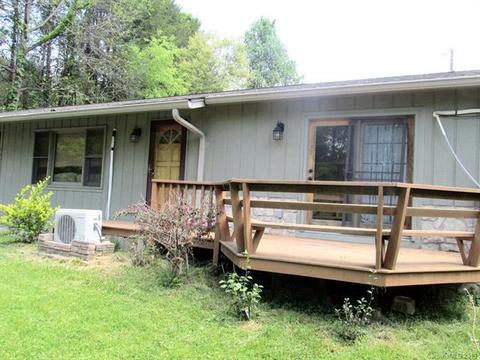 260 Hillcrest St, Sylva, NC 28779 photo 3