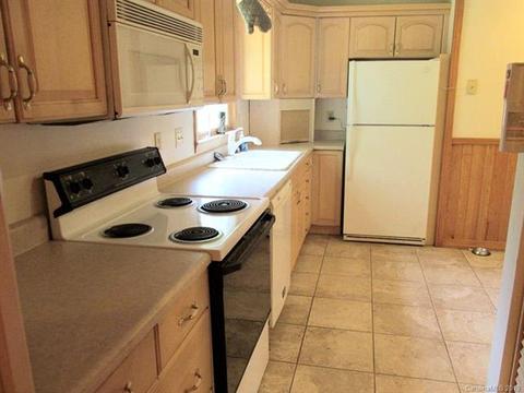 260 Hillcrest St, Sylva, NC 28779 photo 8