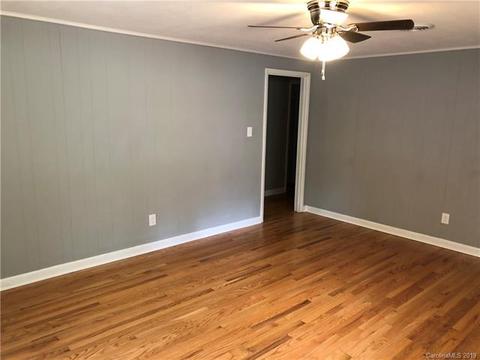 652 7th Avenue Se Pl SE, Hickory, NC 28602 photo 7