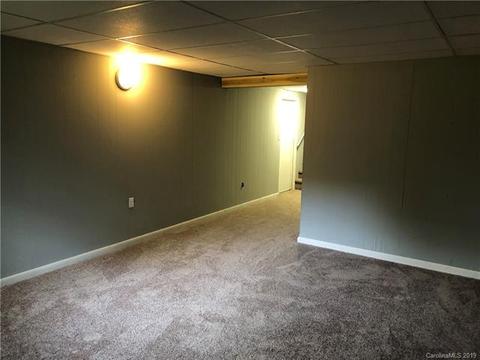 652 7th Avenue Se Pl SE, Hickory, NC 28602 photo 17