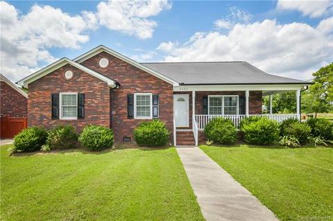 4480 Roberta Rd, Concord, NC 28027 photo 1