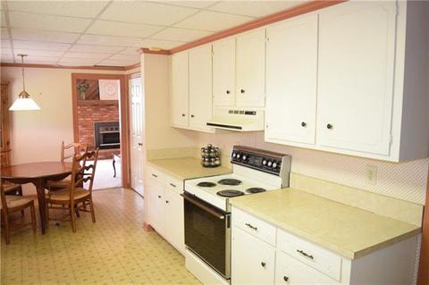 2665 Cedar St, Conover, NC 28613 photo 3