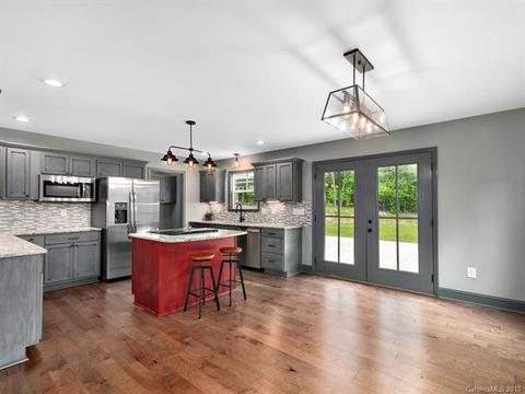 3200 Big Level Rd, Mill Spring, NC 28756 photo 9
