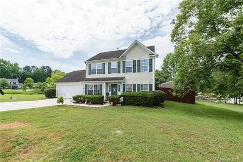 3440 Fairmeadow Dr, Lancaster, SC 29720 photo 2