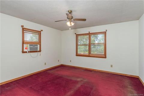 205 Keith Dr, Canton, NC 28716 photo 10
