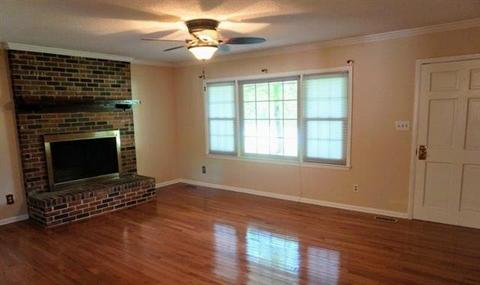 711 2nd St, Conover, NC 28613 photo 8